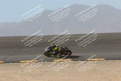 media/Nov-19-2023-CVMA (Sun) [[1f3d1b7ccb]]/Race 1 Formula Twins-Formula 40 UL/